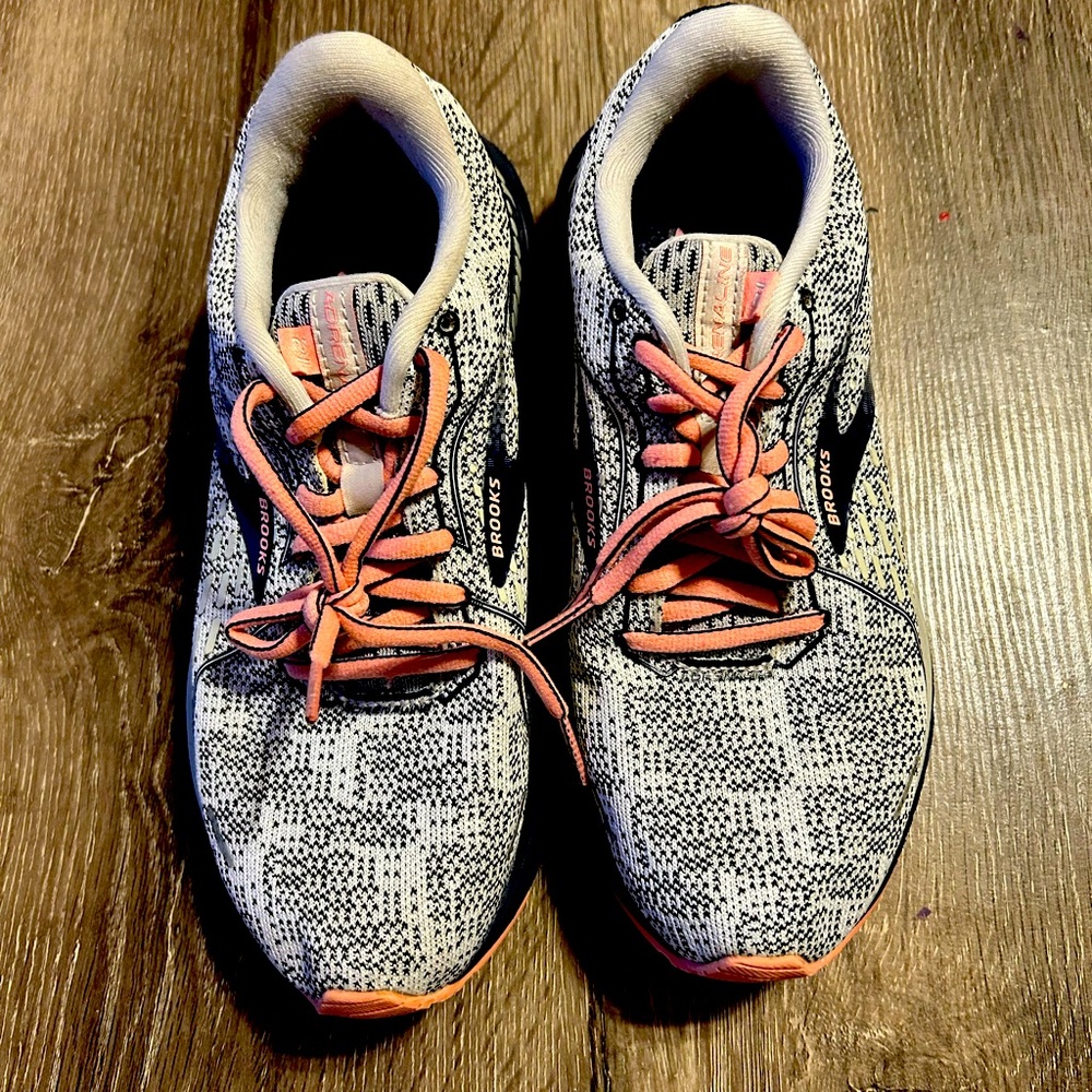 Brooks, Adrenaline